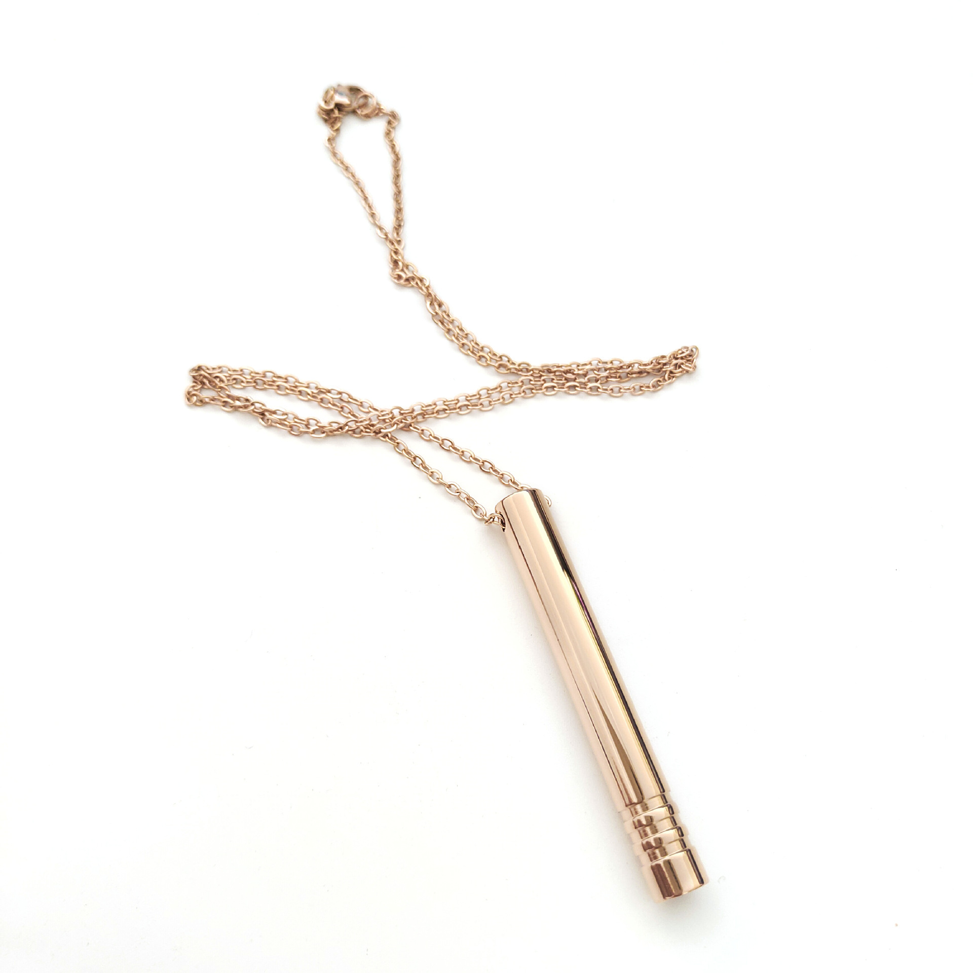 Breathing necklace made of stainless steel, vacuum plated pendant for decompression, calming meditation, relaxation, and anxiety relief