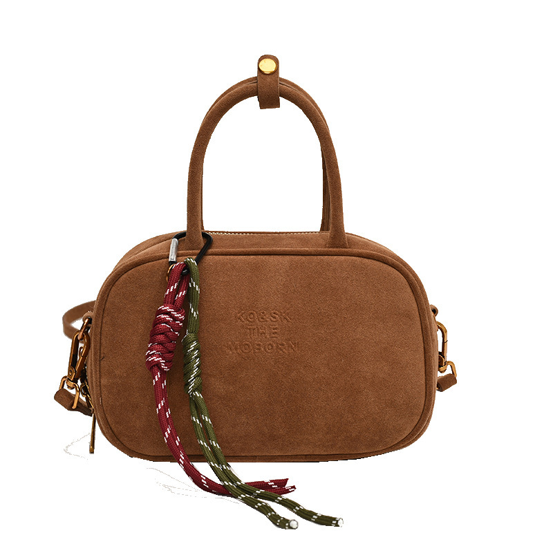 2025S Designer Women S Bag Matte High End Texture Handbag New Style Bowling Bag Temperament Crossbody Pillow Women S Bag