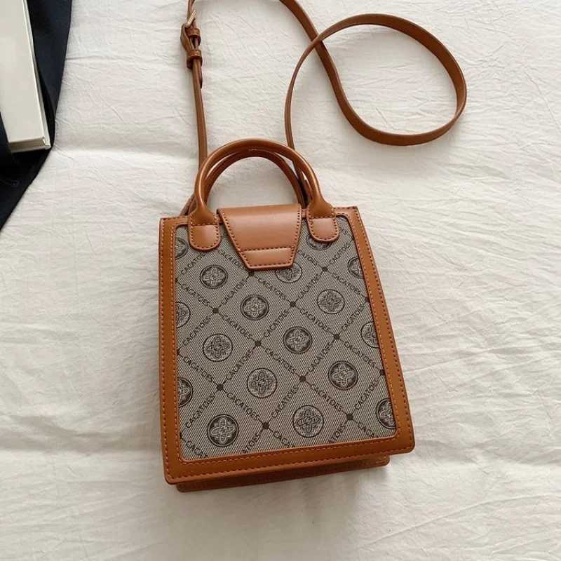 Popular Classic Leather Messenger Bag For Women Tote Handbag Elegant Crossbody Strap Designer Brand High QualityW251106