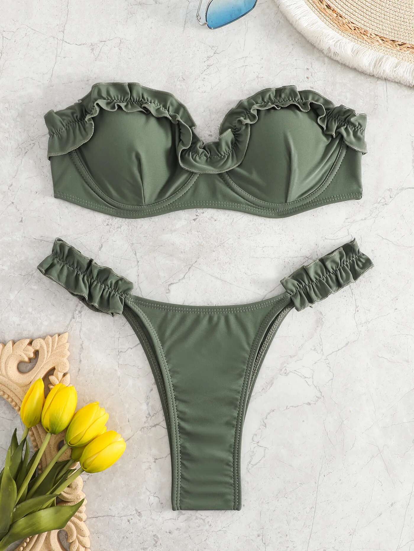 Dongdumaoyi Sexy Bandeau Bikini Women Blue Ruffle Push Up Underwire Swimsuit Brazilian Beach Bathing Suit Pleate Thong Swimwear Biquini