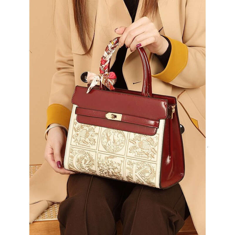 Designer Bag Mother S Day Gift For Mom New Style Elegant Middle Aged Women Large Capacity Crossbody Handbag