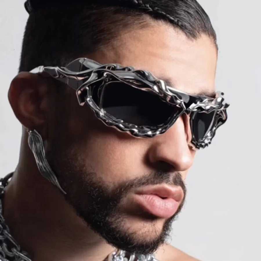 Unique Hip Hop Y2K Sunglasses For Women Men New Sports Twisted Sun Glasses Female Party Shades Silver Retro 2000s EyewearC250411