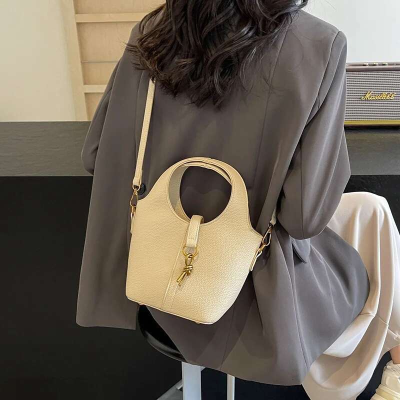 Cross Border Large Capacity Bucket Handbag For Women Fashion Solid Color Crossbody Bag Advanced Daily Professional