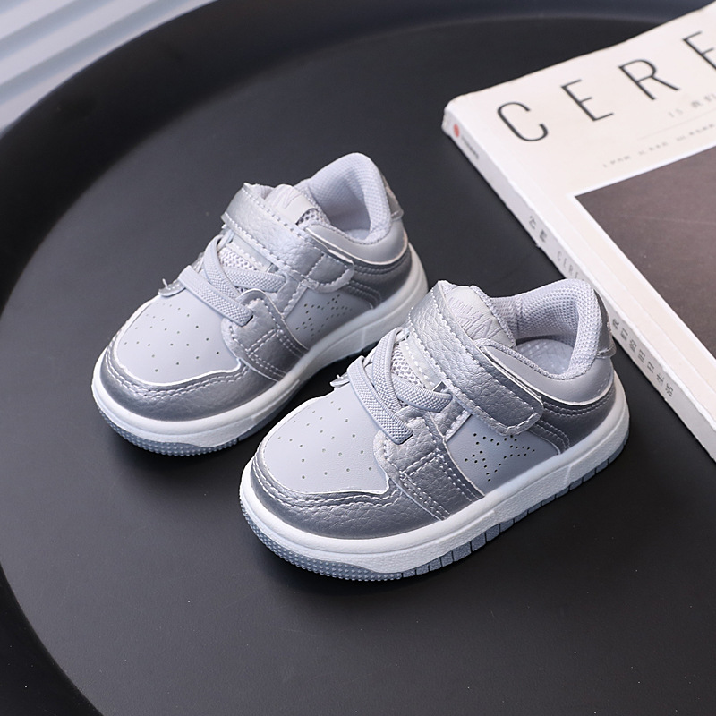 2025 Children Sports Shoes Kids Shoe for Girls Soft Soled Casual Board Shoes Silvery Black White Red Purple Casual Sneaker Toddler Boy Shoe Sizes 16 -