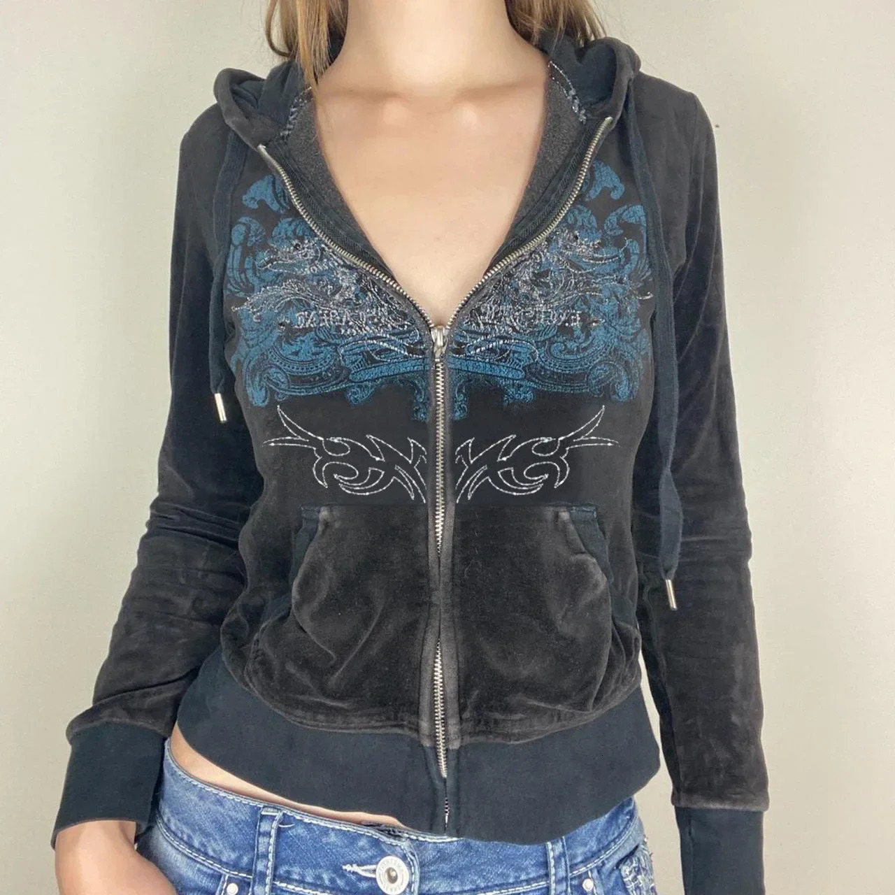 Womens jacket with rhinestone print pattern long sleeved hooded zipper suitable for Spring and Autumn Y2K retro Cardigan Gothic style 250403