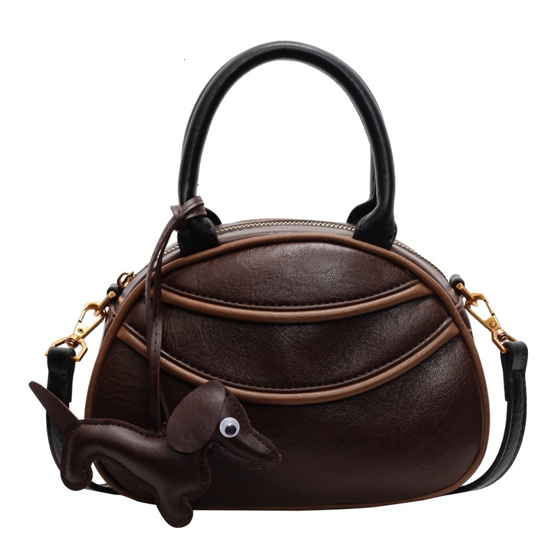 2025S Designer Women S Bag Single Shoulder Crossbody New Fashionable Armpit Versatile Simple Bowling Hand Held Women S Bag