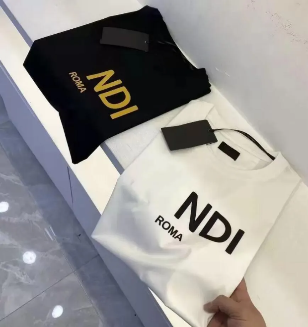 Summer Men Women Designers T Shirts Loose Oversize Tees Apparel Fashion Tops Mans Casual Chest Letter Shirt Luxury Street Shorts Sleeve Clothes Mens