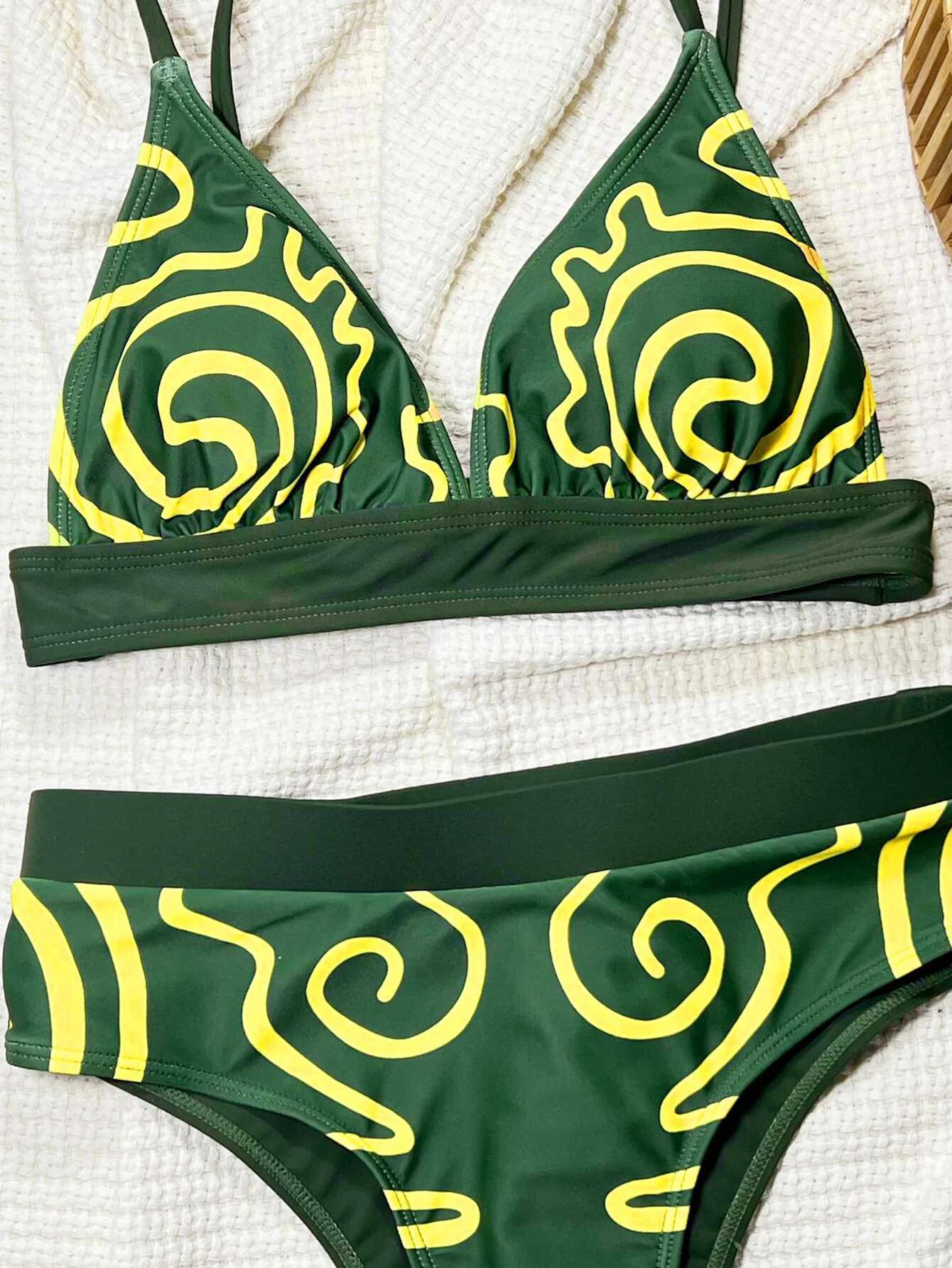 Dongdumaoyi Sexy Green Floral Print Women Swimsuit Halter Push Up Bra High Waist Bikinis Sets Summer Bathing Suit Holiday Swimwear