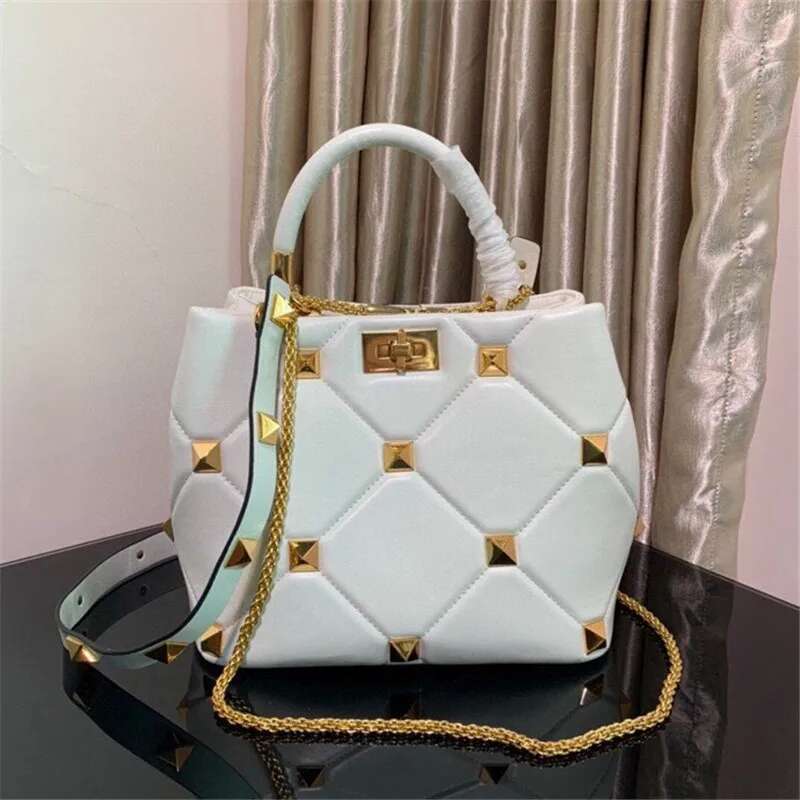 New Brand Designer Bucket Large Rivet Rhombus One Shoulder Messenger Small Square Chain Handbag Woman's Tote Bag
