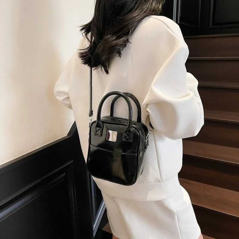 Fashion-Forward Ladies Crossbody Bag - Designer Leather Handbag Adjustable Shoulder Strap Elegant Evening UseW251107