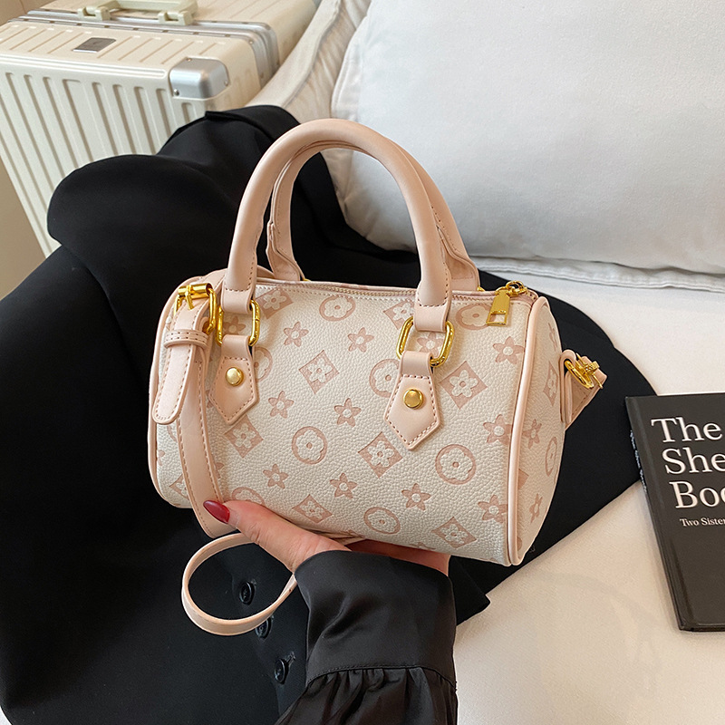 Free Mail Designer Bag Boston Bag Trendy Fashion Niche Bag Everything High-End Single Shoulder Bag Crossbody Bag