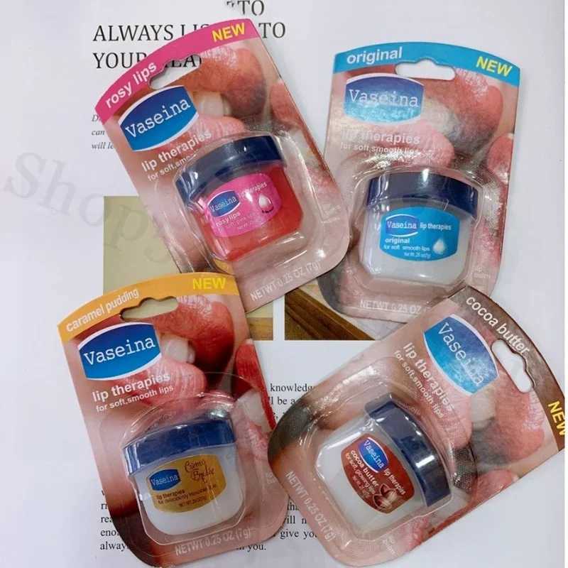 Vaseline lipstick can moisturize lips prevent cracking and repair lip lines with lasting moisturizing. Lipstick lipstick W250407