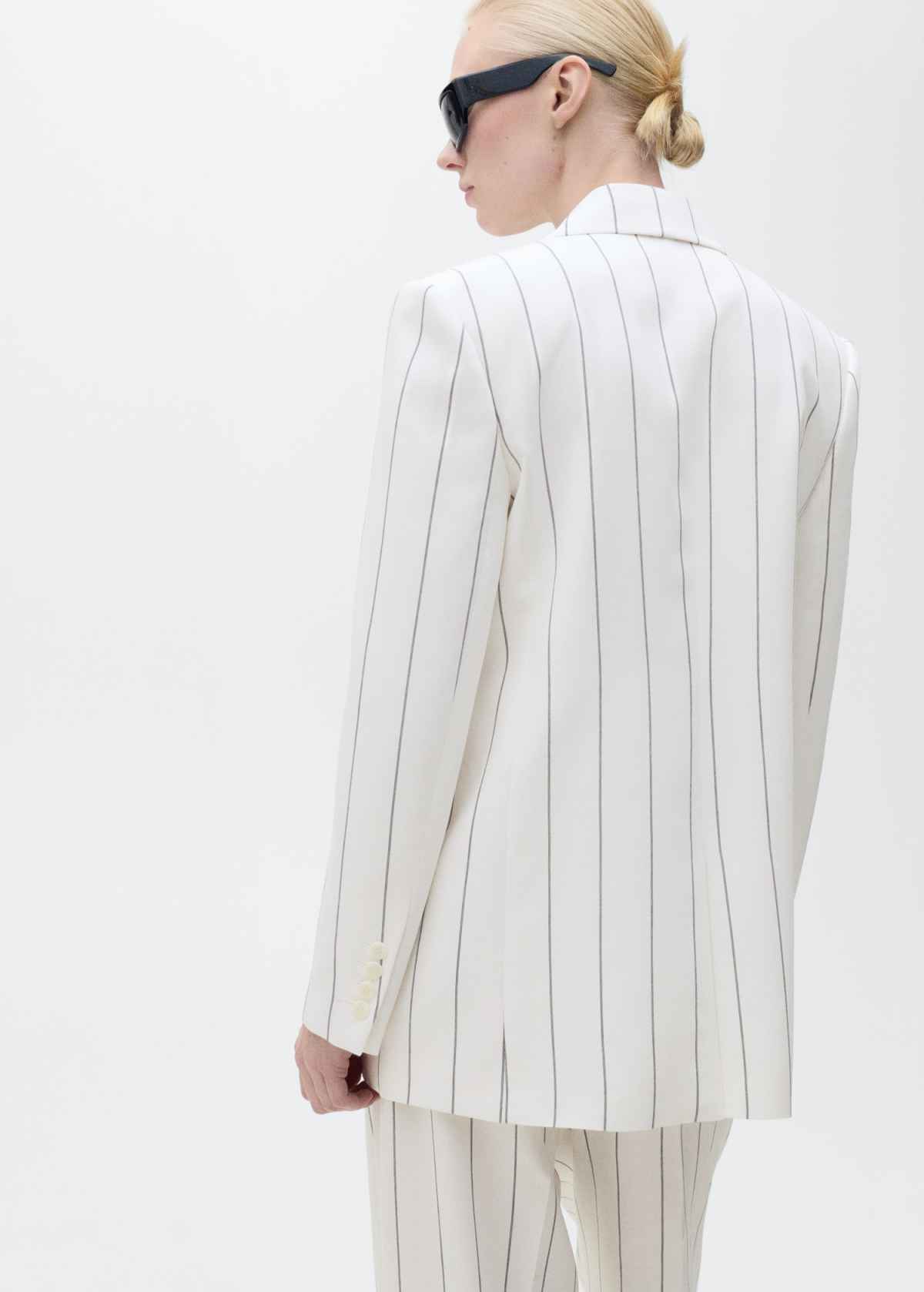 Simple Style Mother Suits Notched Lapel Pinstripe Women Business Blazer Single Breasted Jacket Pants Business Wear Ladies Suit Customized High Quality