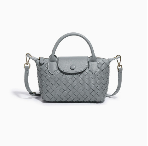 Chic Handcrafted Tote with Unique Design Durable Canvas Handbag for Everyday Use