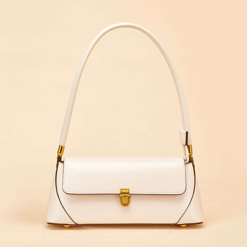 Niche Stick Internet Celebrity Underarm Summer French Shoulder Bag for Women 2025 New Casual Fashion Trendy Clothing
