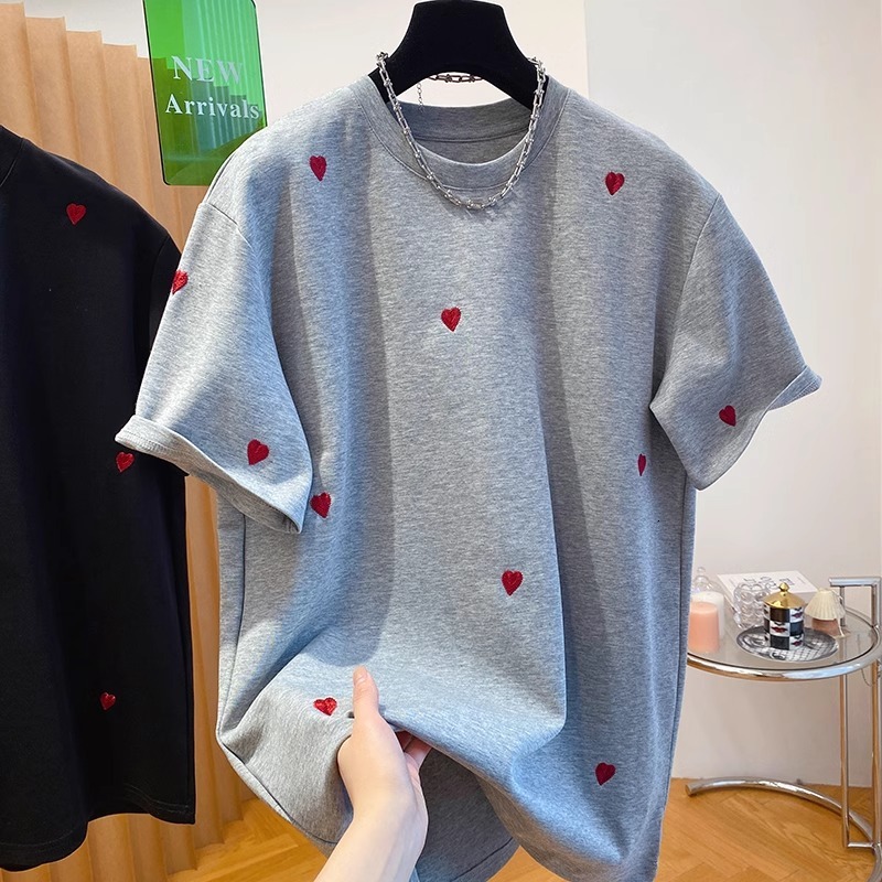 2025 Womens Designer Clothing European Style High-end Heart Embroidered T-shirt Short Sleeves New Loose Fitting Interior With Pure Cotton Base Top For