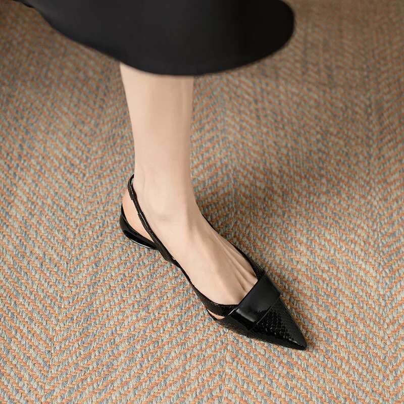 Women's High Heels Summer New Low Heel Pointed Shallow Mouth Baojiao Slippers Fashion Temperament Abnormity with Sandals