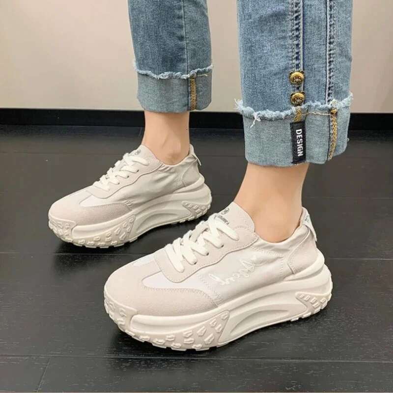Sneakers Running Woman Footwear Athletic Sports Fashion 2025 Walking Dad Shoes for Women H Designer Casual 39 Cheap New A