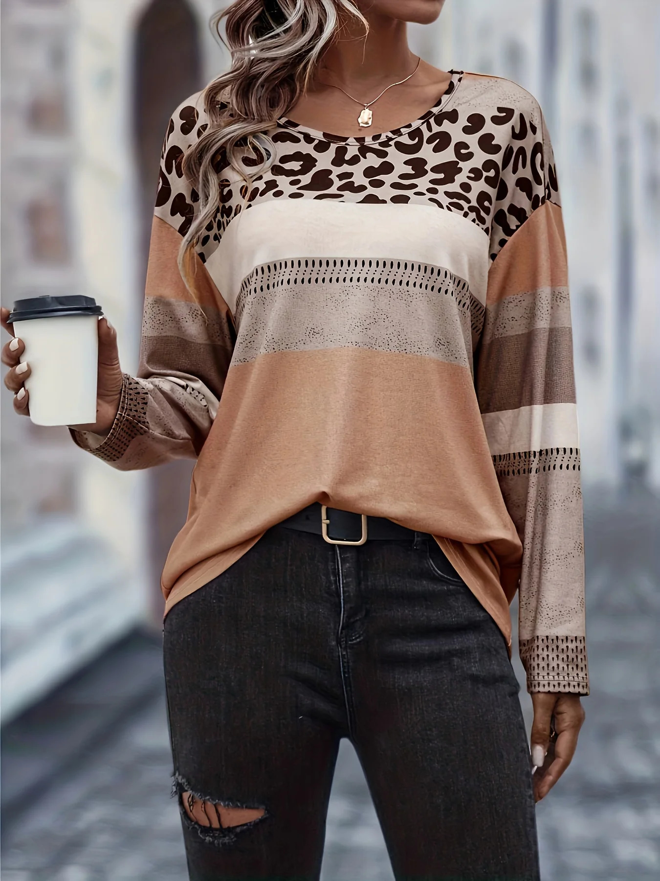 Large size casual Tshirt for women Plus color lock leopard print long sleeved round neck small elastic 250407