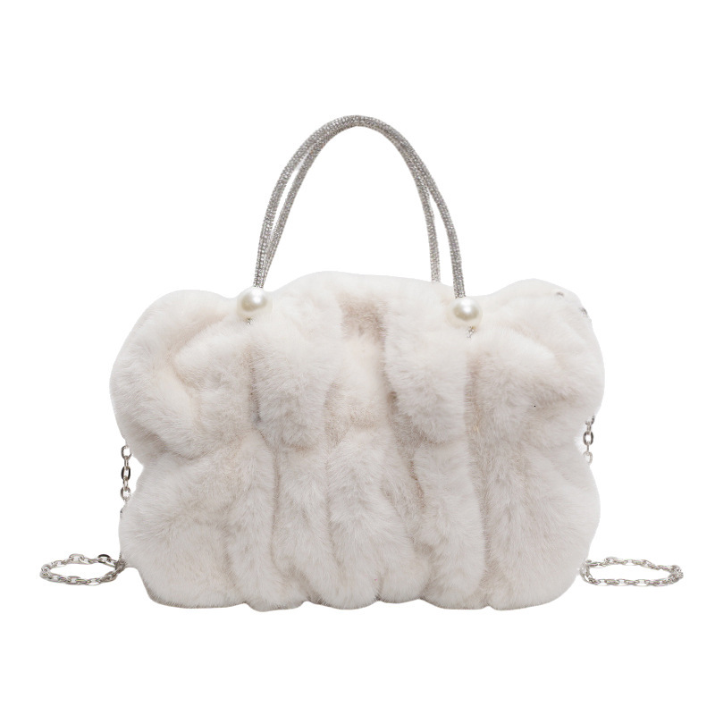 2025S Designer Women S Bag Super Niche For Women New Autumn And Winter Popular Casual Chain Crossbody Plush Tote Bag