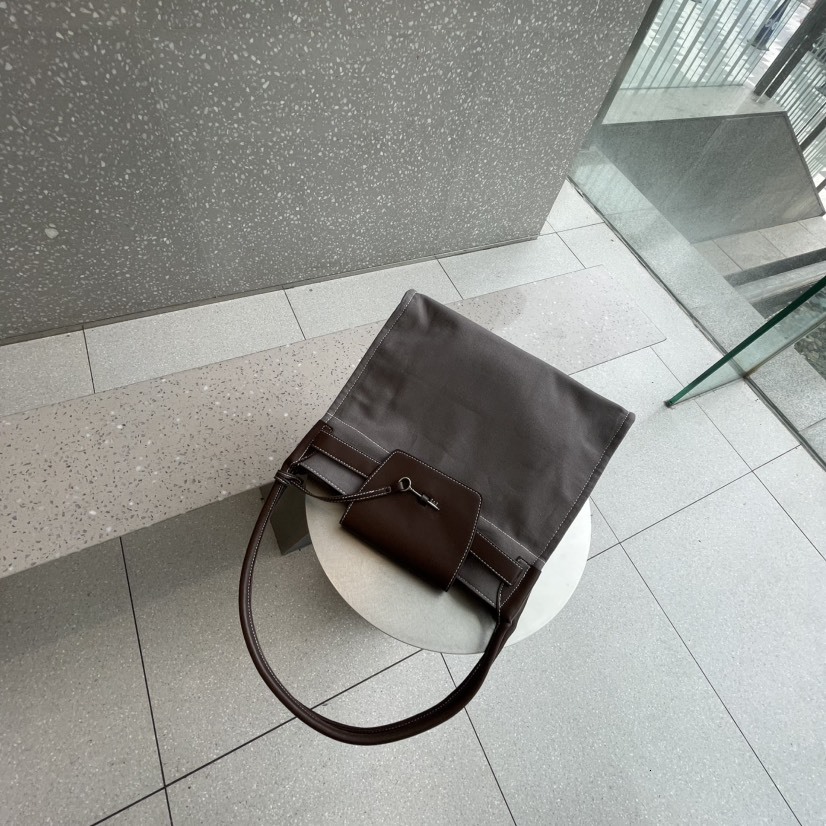 Women 2025 New Product Internet Celebrity Same Color Canvas Splicing Large Capacity Tote Single Shoulder Underarm Bag