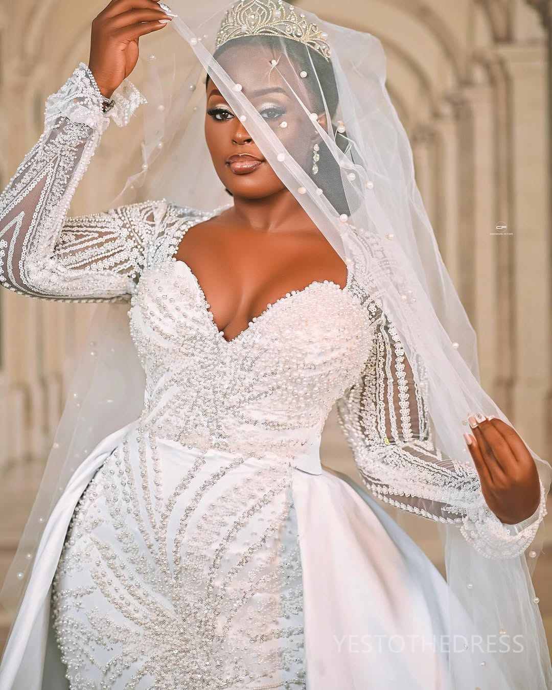 2025 Plus Size Mermaid Wedding Dress For Bride Long Sleeves Detachable Train Sweetheart Long Sleeves Beaded Lace Tiered Tulle Wedding Gowns For Black 