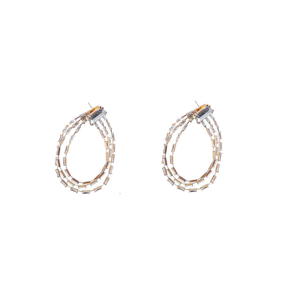 Korean style new NEW water droplet simple dia studded earrings, personalized, fashionable and trendy, long chain women's earrings