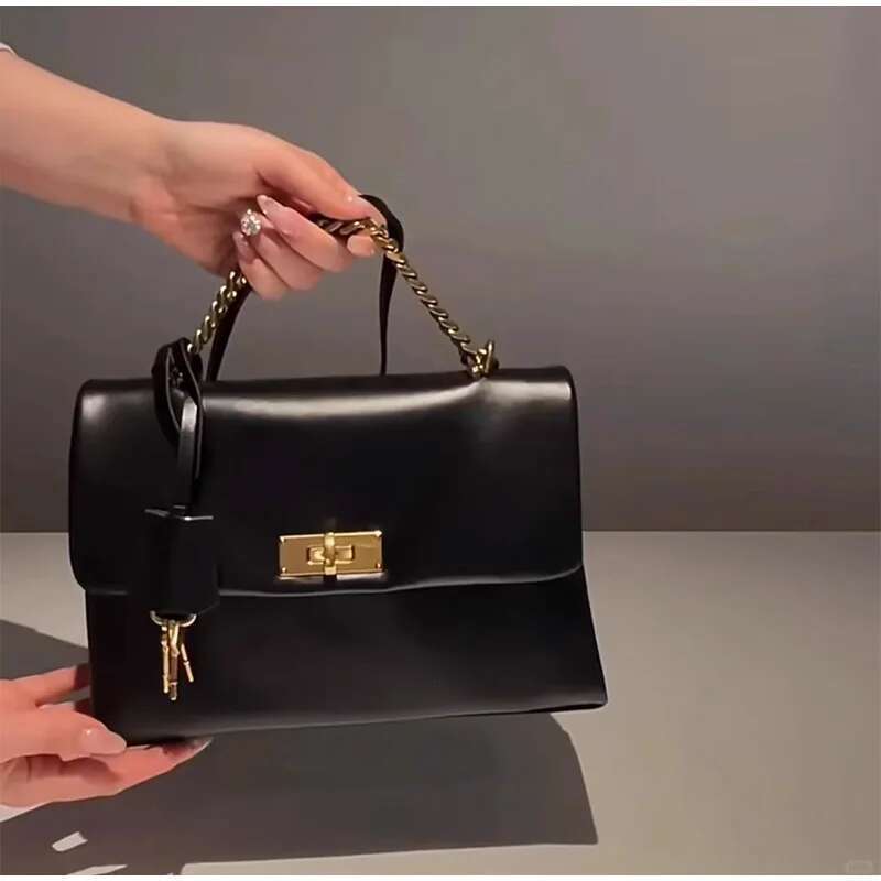 Brand Design Crossbody Messenger Women's Sweet Style Pink Small Square Bag New Fashionable All-Match Lock Handbag