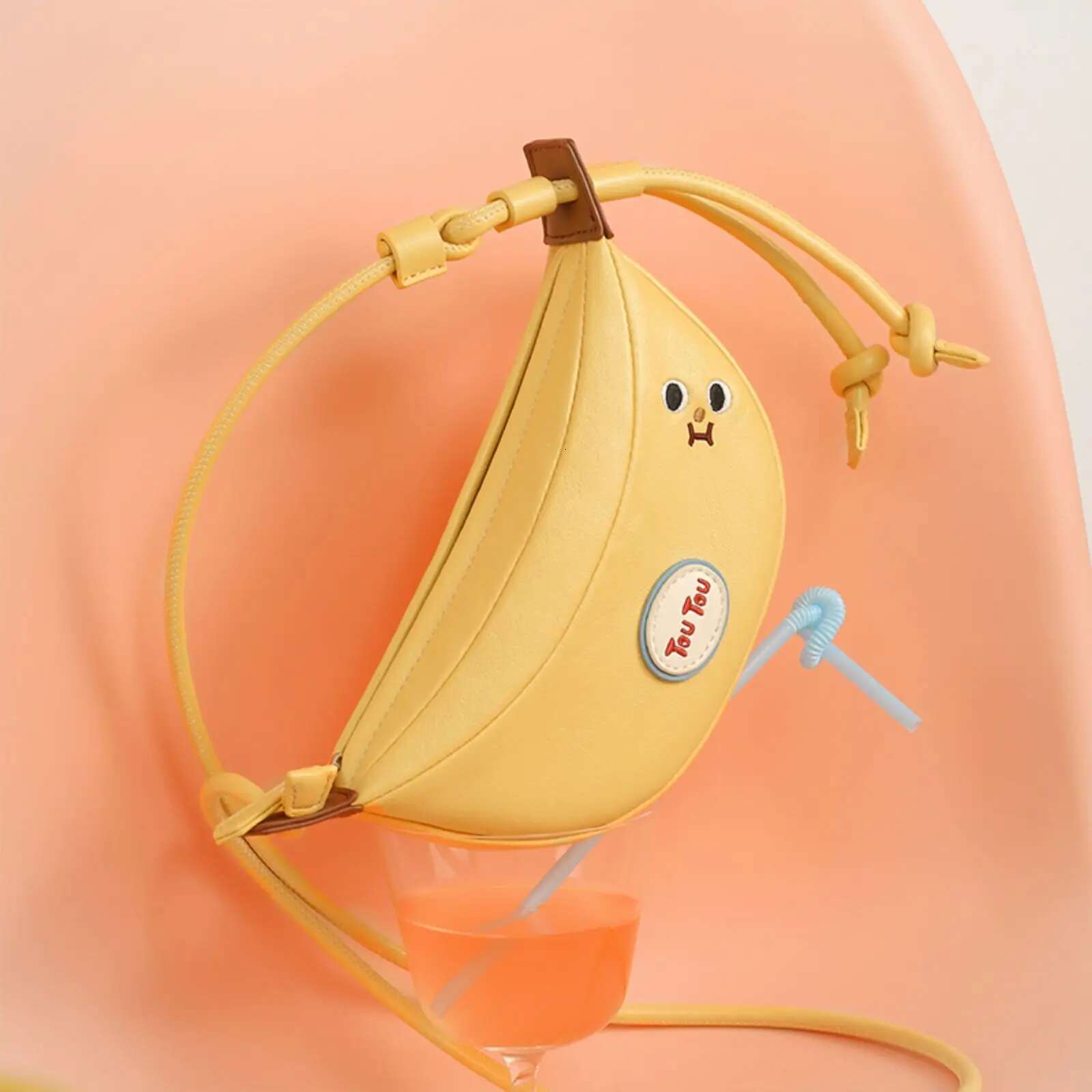 TOUTOU Mini Women Banana Dumpg Parent-Child Friend Female Cute Girls Crossbody One Shoulder Underarm Cow Horn Bag