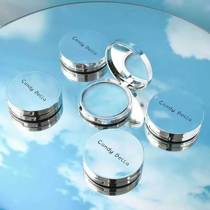 1 piece of candy Bella candy blue sky cloud powder skin friendly natural long-lasting powder cosmeticsXJ250407