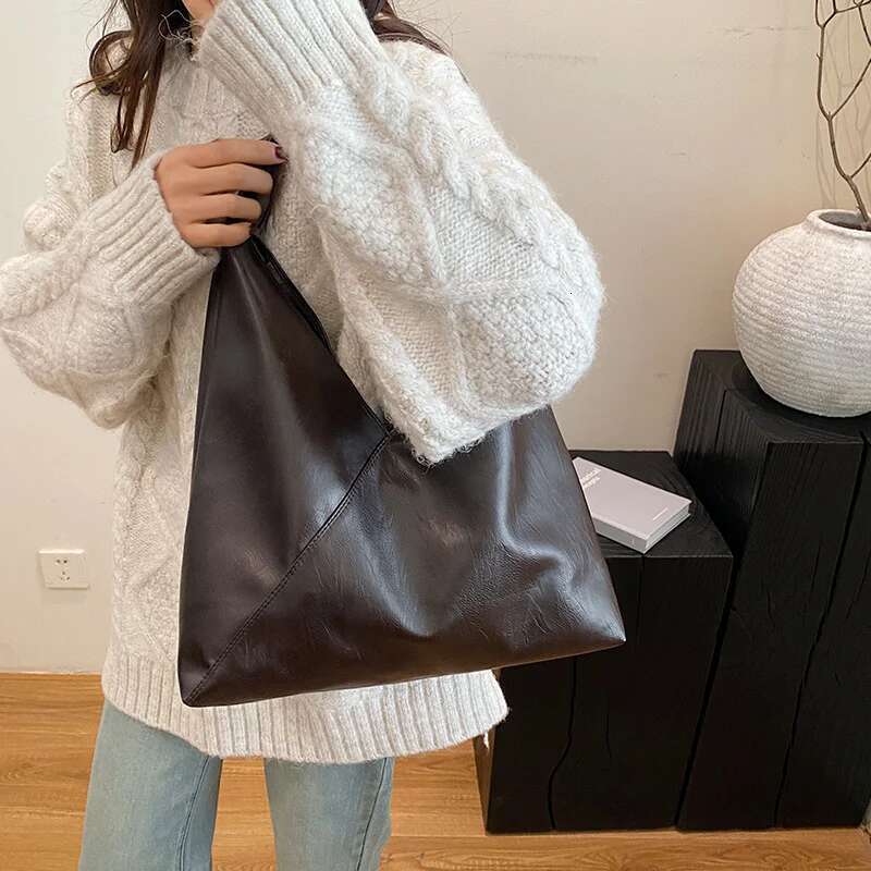 Leather Fashion Design Shoulder For Women 2025 Tend Female Simple Big Underarm Hobo Bag Handbags And Purses