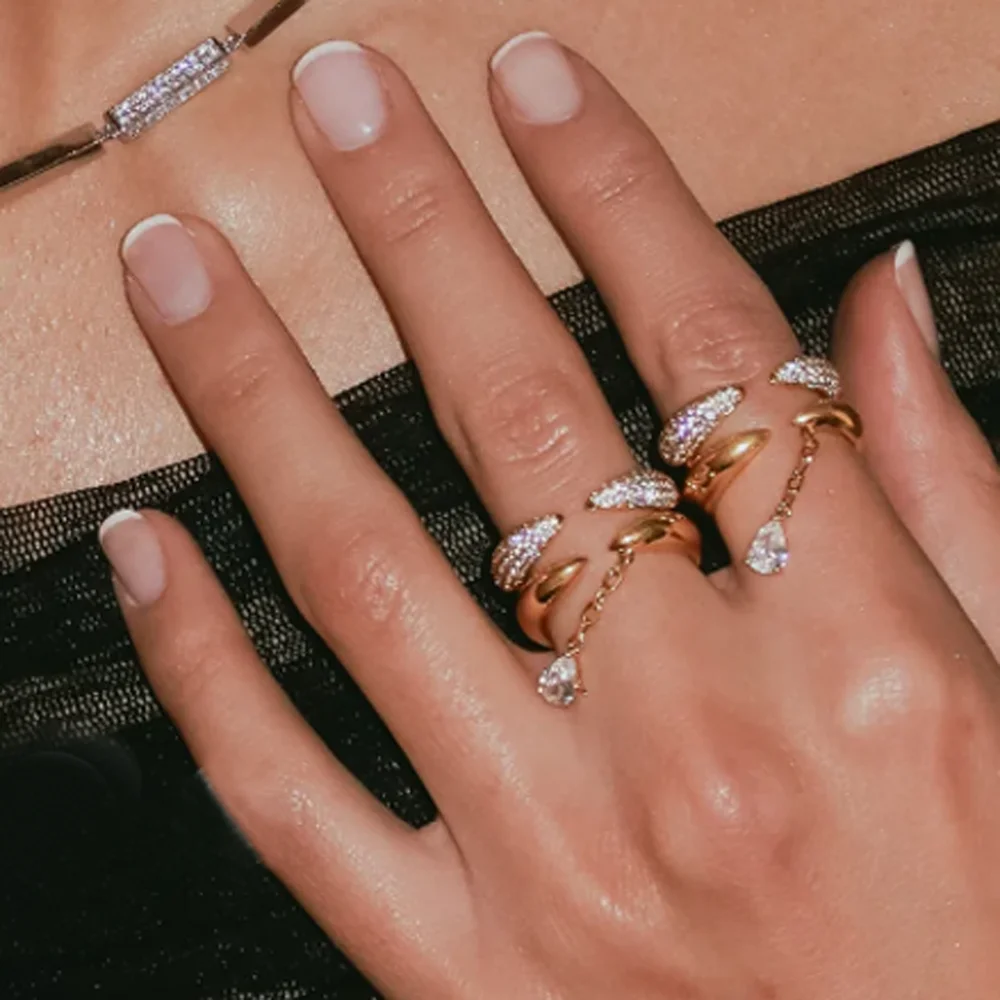 2025 New Fashion High Quality Cubic Zirconia Bling Rings for Women Fashion Tear Drop Chain Stackable Finger Ring Party Jewelry