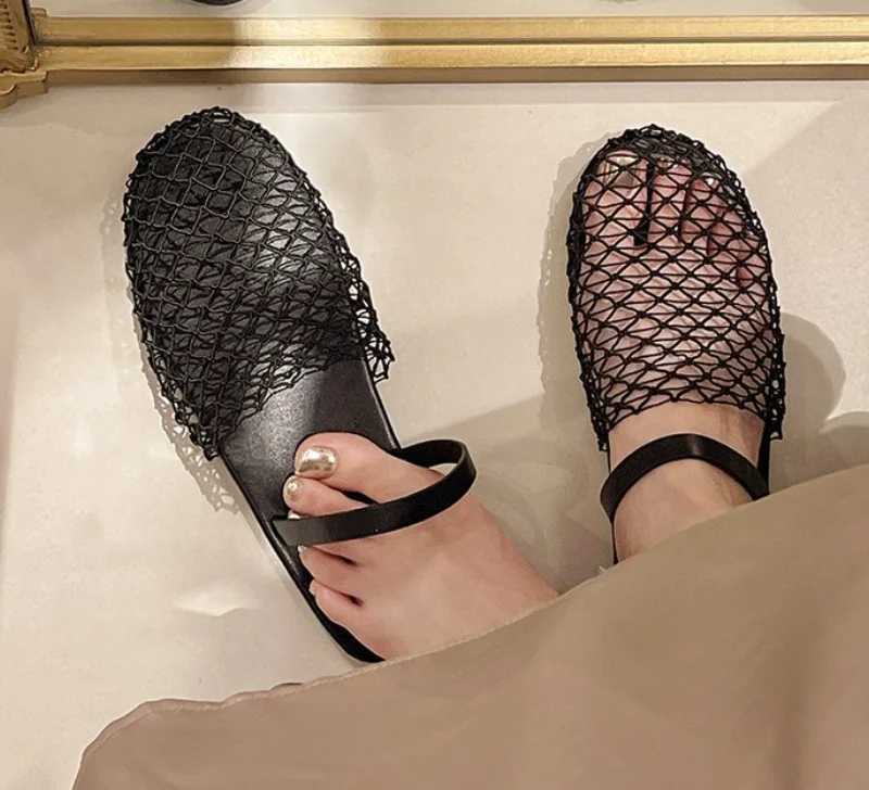 New Arrival Summer Mesh Hollow Sandals for Womens Apartment Shallow New Beach Shoes Comfortable Retro Womens Slippers T250407