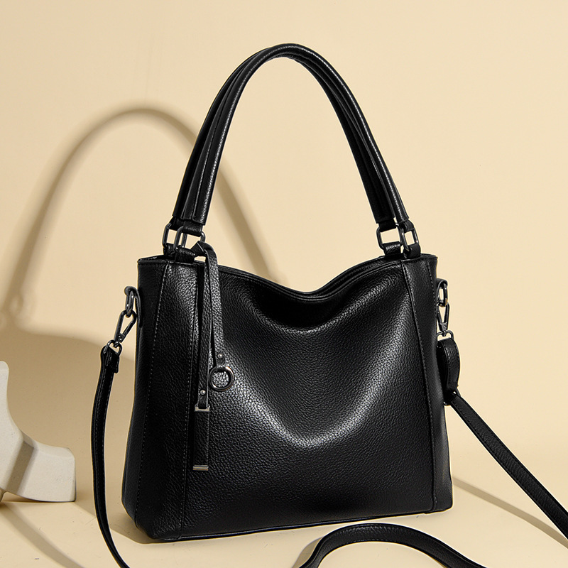 2025 New Tote Bag Women's Large Capacity Design Bag Work Commute Single Shoulder Crossbody Handbag