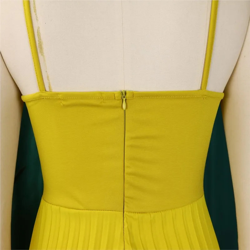 Womens Ruched Wide Leg Jumpsuit Vacation Yellow Halter Collar 3D Pleated Chiffon Pleated Spaghetti Straps Elegant Jumpsuit 250407