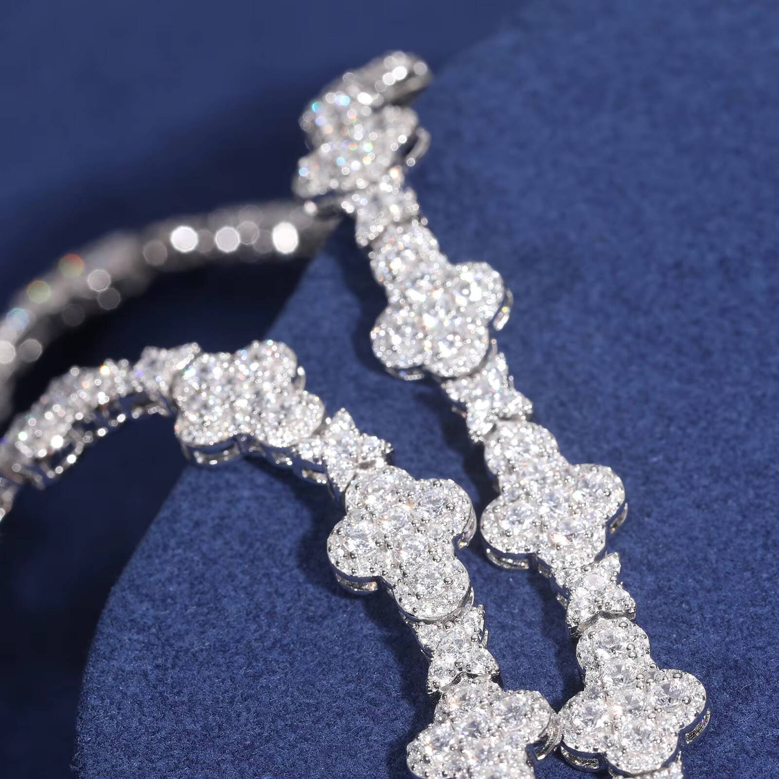 New Cross Collection Sparkling Necklace Mens 10mm 925 Sterling Silver VVS Moissanite Diamond Iced Out Cross Star Link Chain