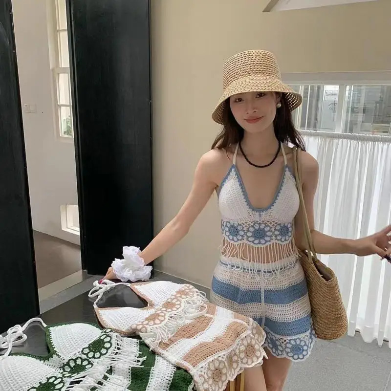 Knitted two-piece womens summer vacation backless vest elastic waist shorts hollow strapless beach style set 250401