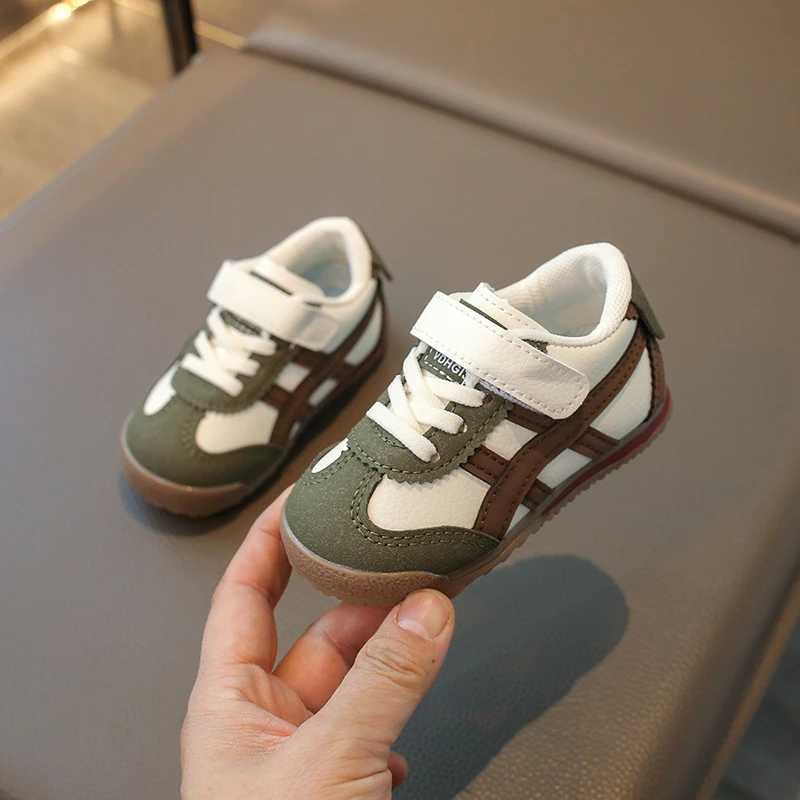 Childrens leisure sports shoes new fashion breathable boys leather running shoes childrens sports shoes spring and autumn baby walking shoes W250407