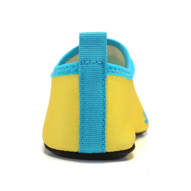 Children Water Beach Shoes Swimming Barefoot Girls Quick-Drying Aqua Shoes Boy Color Light Soft Slipper Snorkeling Swim Socks 250408