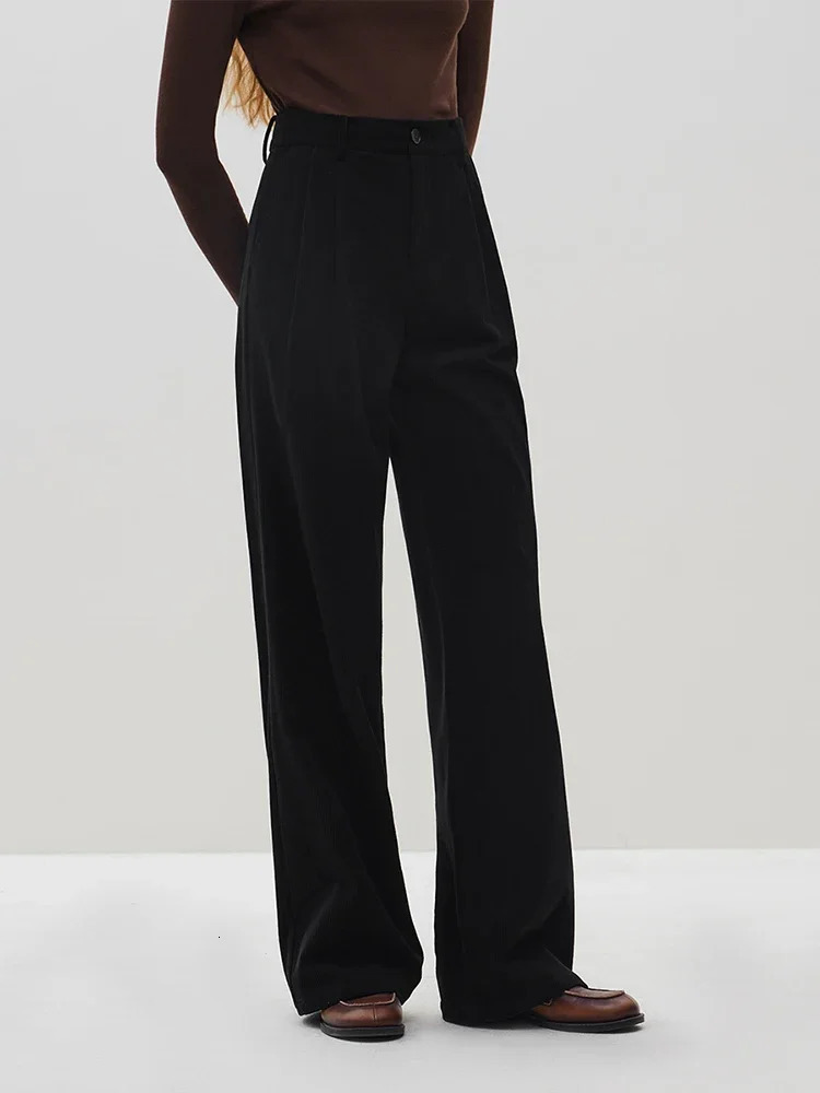 Retro style Corduroy straight pants suitable for womens winter feeling high waist weight loss warm and casual solid color Trouser women 250407