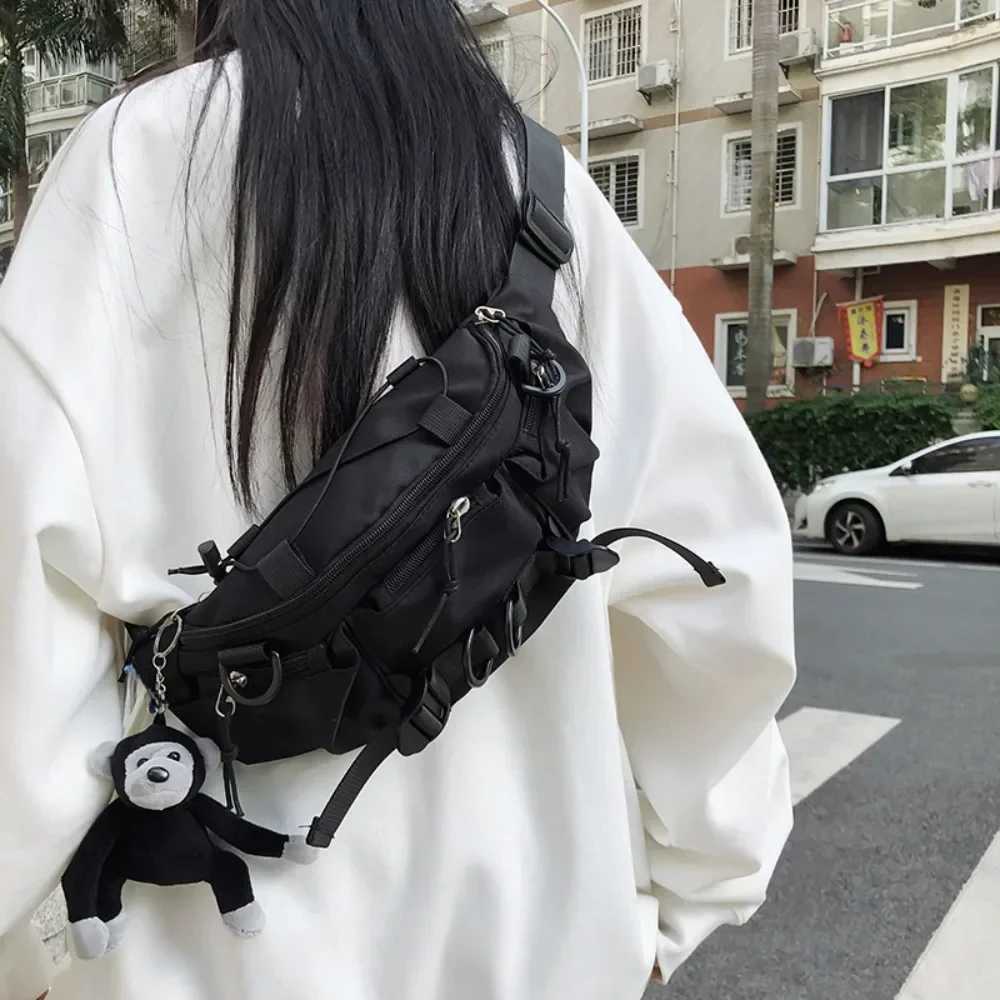 2024 Techwear Style Punk Hip Hop Single Shoulder Cross Body Bag Mens Retro Chest Bag Casual Sports Fanny Bag Z250407