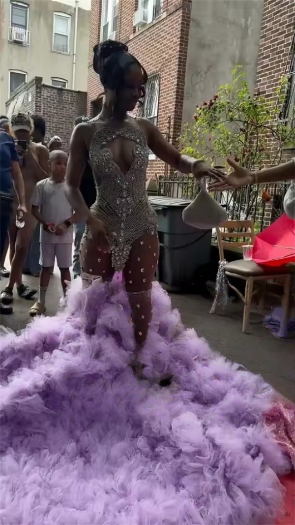 Luxuy Shiny Lilac Prom Dresses 2026 Sparkly Beads Rhinestone Crystal Tiered Ruffle Bridal Reception Party Gown Customized