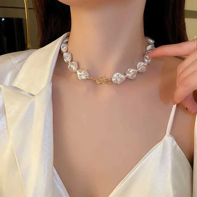Vintage Bohemian Big Beads Pearl Choker Necklace For Women Girls New Luxury Bride Clavicle Chain Wedding JewelryC250407