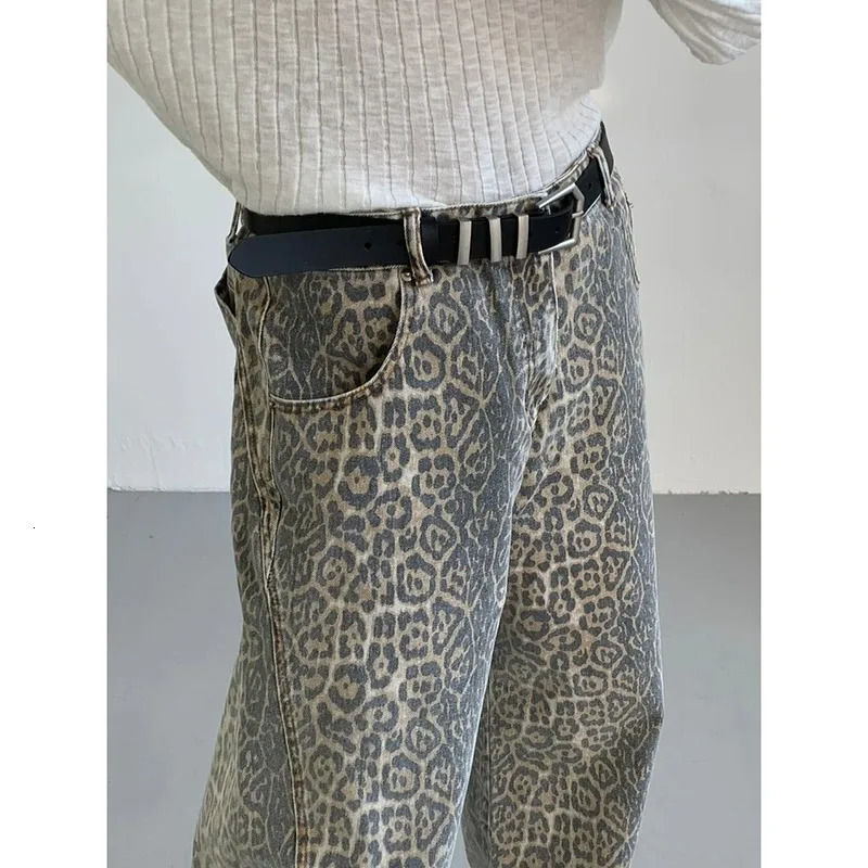 Womens jeans leopard print high waisted hiphop straight fashion pants streetwear Harajuku Y2K style womens wide leg denim shorts 250407