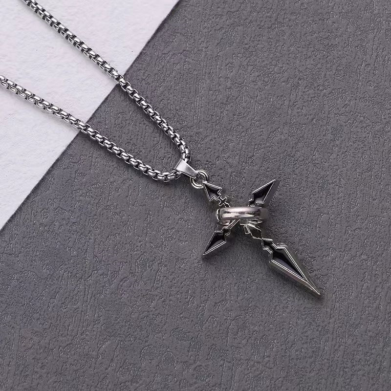 Handsome to point of speechlessness, this is the cross pendant that boys should have, men's trendy brand necklace, titanium steel versatile neckl