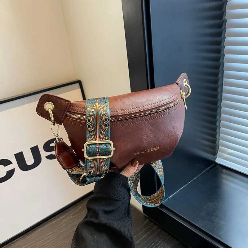 Pu Zipper Youth Womens Waist Bag Advanced Sensory Womens Cross Body Bag for Sale in 2024 Hot Sale Bolsas Para Mujeres Z250407
