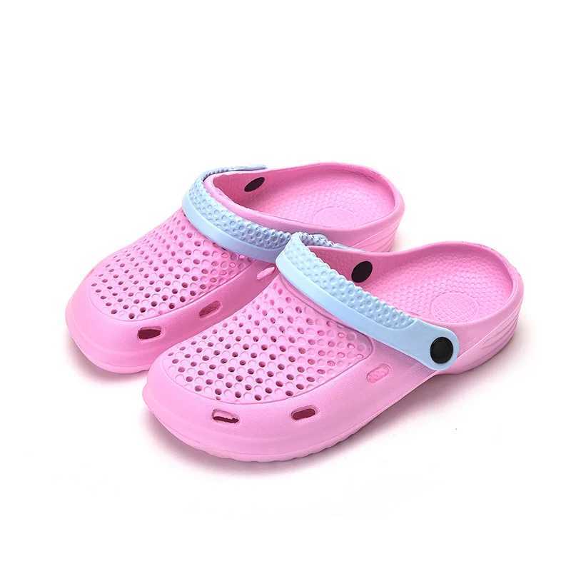 New Arrival Womens sandals hole shoes womens beach shoes EVA lightweight sandals family slippers outdoor slippers summer slippers sports shoes non sli
