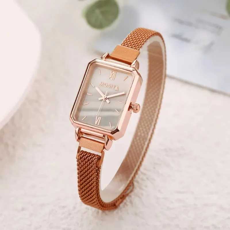 2024 Womens Watch Fashion Square Womens Quartz Watch Magnetic Strap Green Dial Simple Rose Gold Mesh Luxury Womens WatchT250408