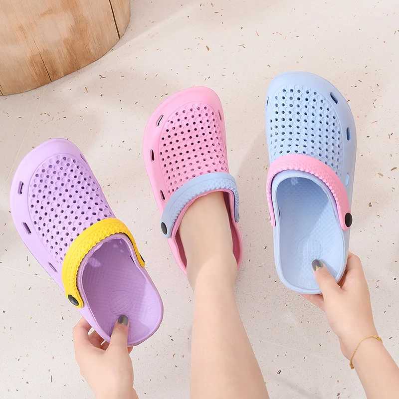 New Arrival Womens sandals hole shoes womens beach shoes EVA lightweight sandals family slippers outdoor slippers summer slippers sports shoes non sli
