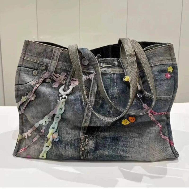Duffel Bags 2025 Capacity Candy hot Chain 32 42 16cm Messenger Strap Bag Men Women High Quality DenimFunctional Shoulder #R019